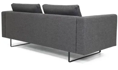 Sofa August
