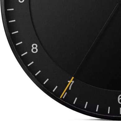 Wanduhr Braun